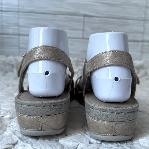 Patrizia by Spring Step Sandsls - Picture 3 of 8